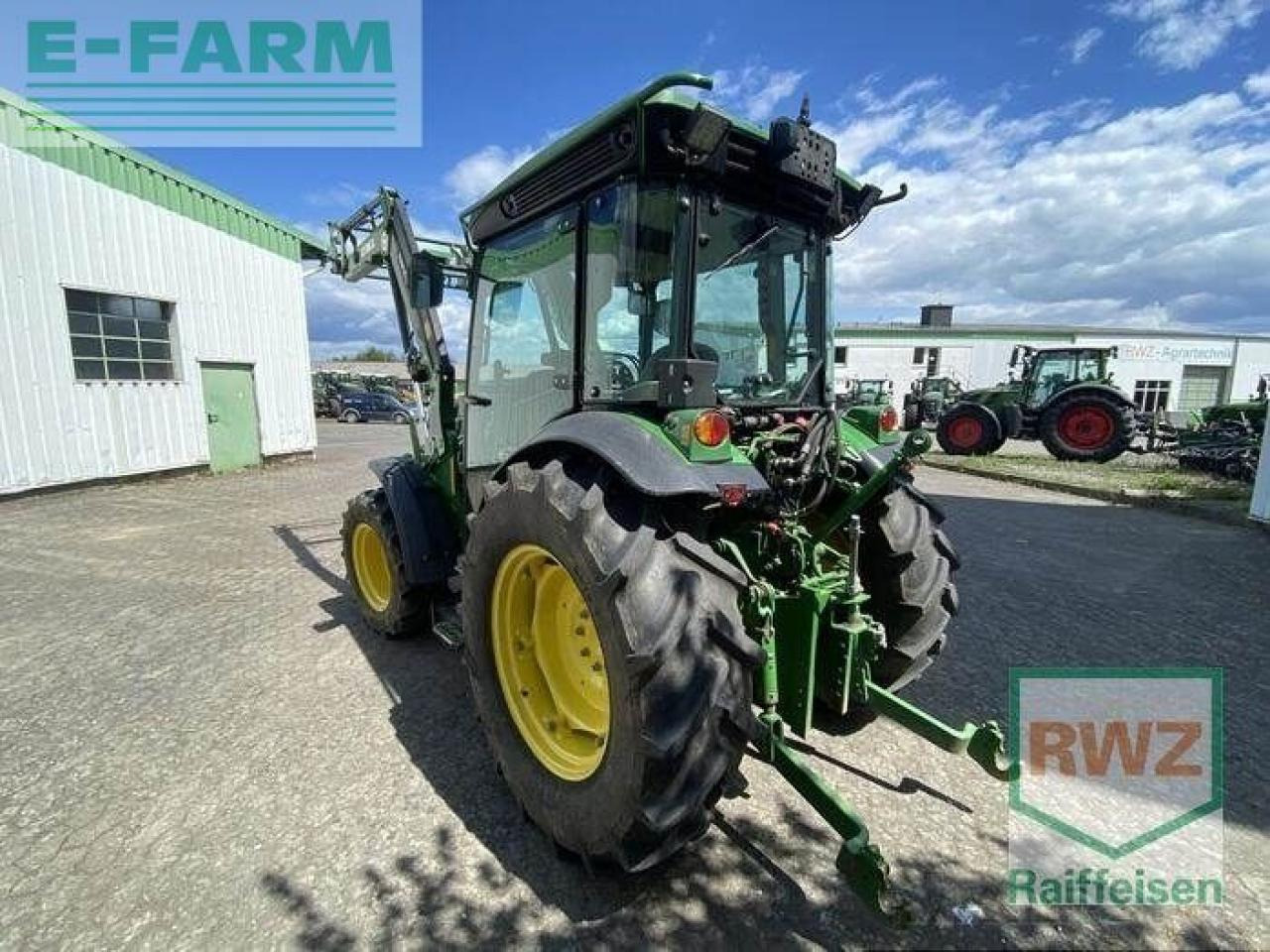 John Deere 5105 gf - Tractor: foto 5 John Deere 5105 gf - Tractor: foto 5