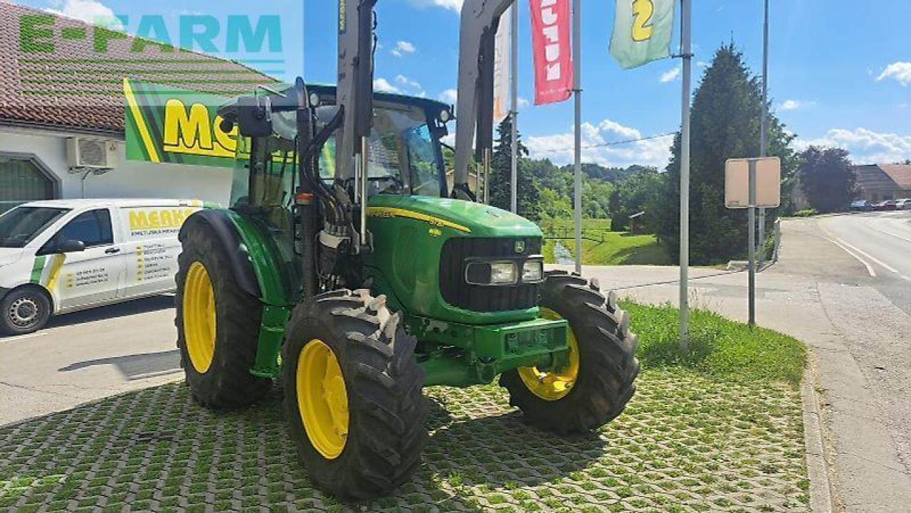John Deere 5720 premium - Tractor: foto 3 John Deere 5720 premium - Tractor: foto 3