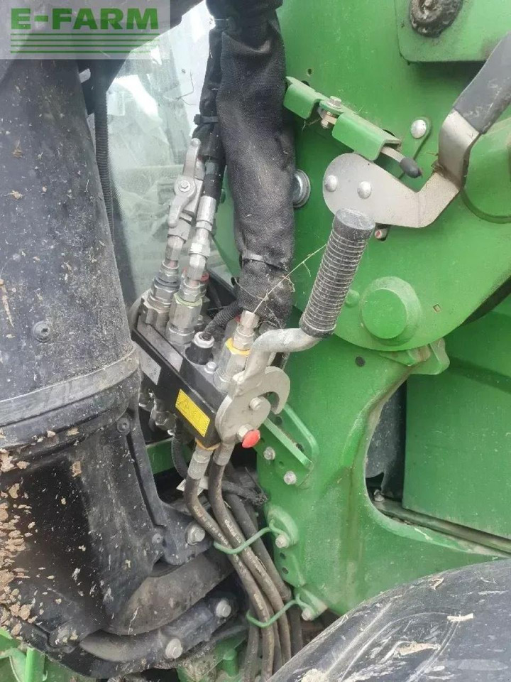 John Deere 6100 m - Tractor: foto 2 John Deere 6100 m - Tractor: foto 2