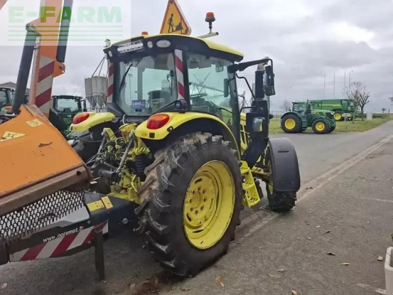 John Deere 6100m - Tractor: foto 3 John Deere 6100m - Tractor: foto 3