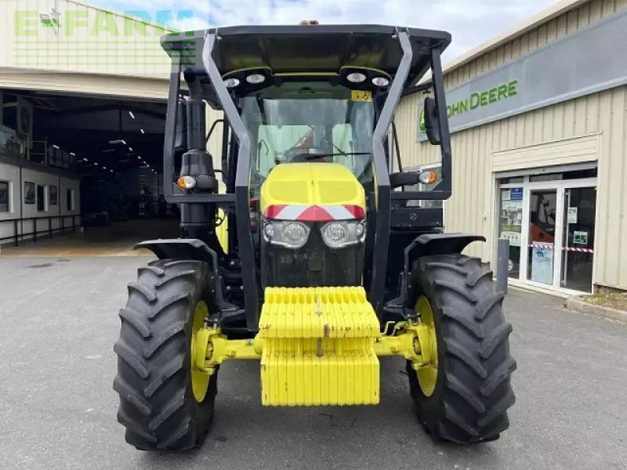 John Deere 6100m - Tractor: foto 5 John Deere 6100m - Tractor: foto 5