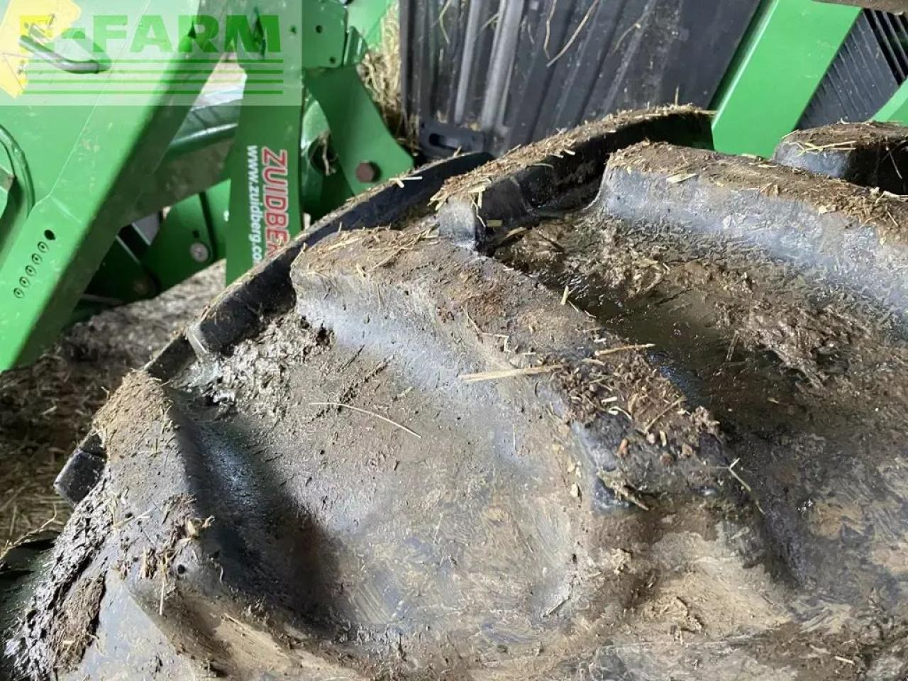 Tractor John Deere 6110 m command quad +: foto 8 Tractor John Deere 6110 m command quad +: foto 8