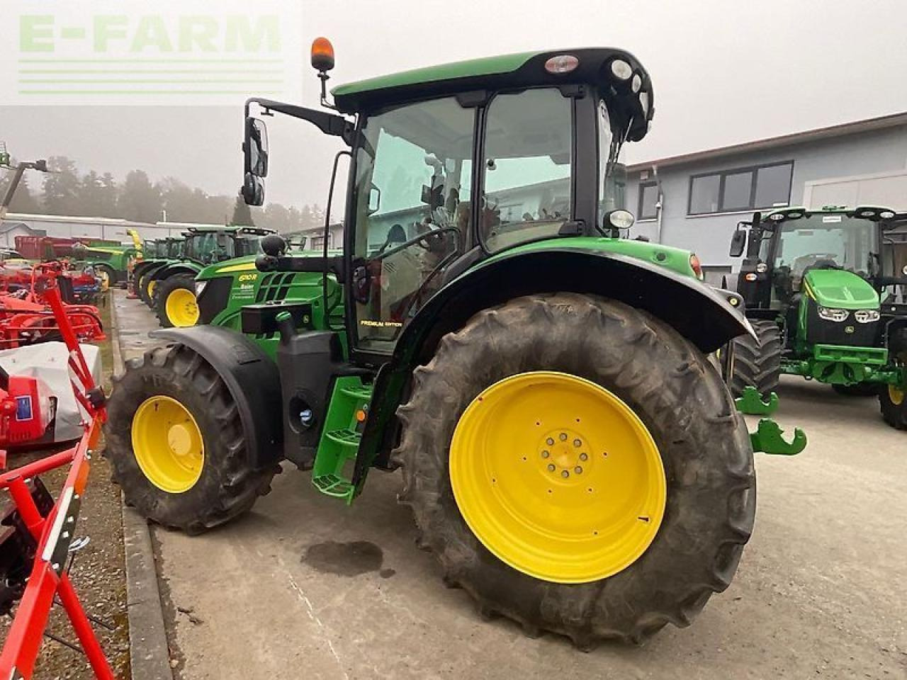 John Deere 6110 r - Tractor: foto 4 John Deere 6110 r - Tractor: foto 4