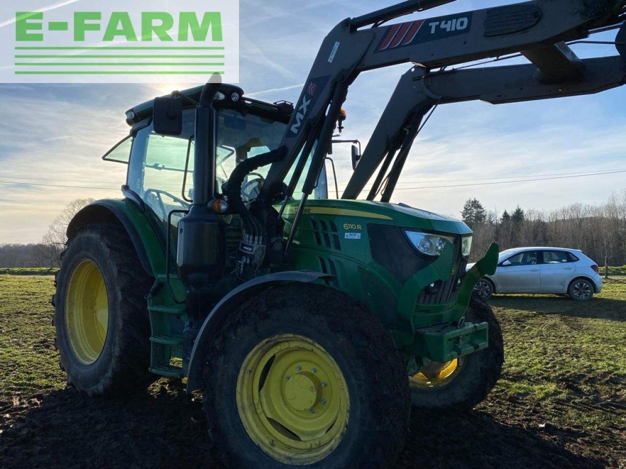 John Deere 6110 r autopower . chargeur - Tractor: foto 2 John Deere 6110 r autopower . chargeur - Tractor: foto 2