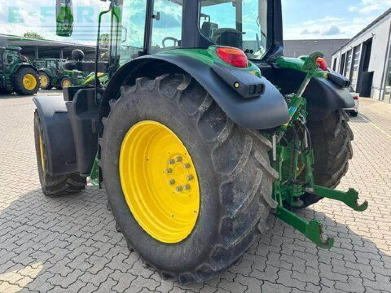 John Deere 6110m - Tractor: foto 5 John Deere 6110m - Tractor: foto 5