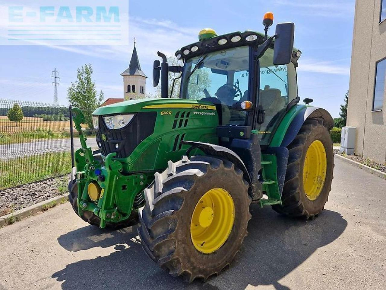 John Deere 6110r - Tractor: foto 2 John Deere 6110r - Tractor: foto 2