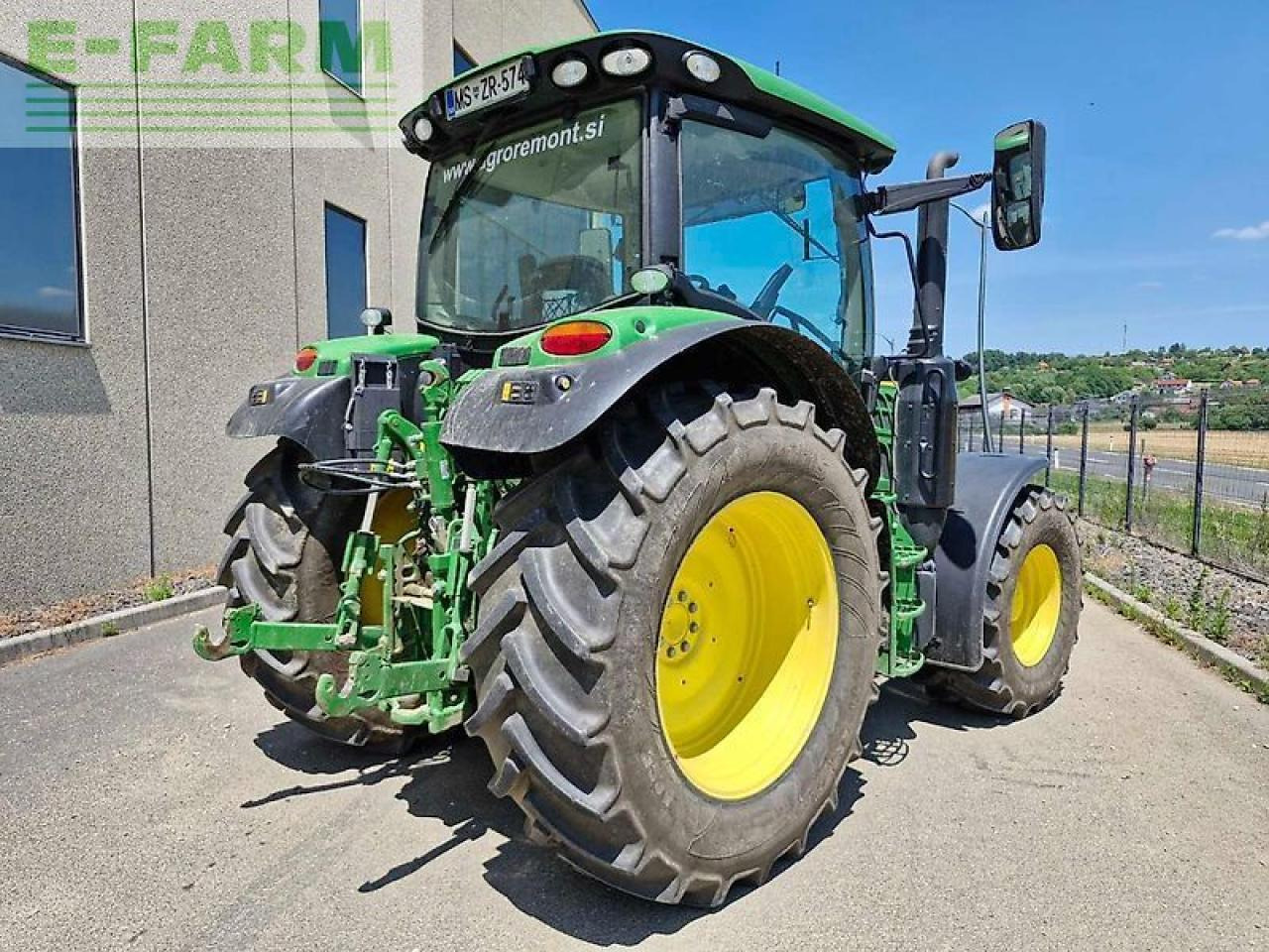 John Deere 6110r - Tractor: foto 3 John Deere 6110r - Tractor: foto 3