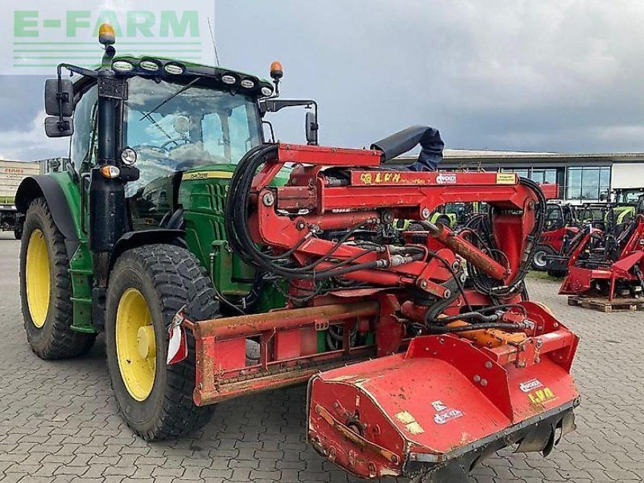 John Deere 6110r kommunal - Tractor: foto 4 John Deere 6110r kommunal - Tractor: foto 4