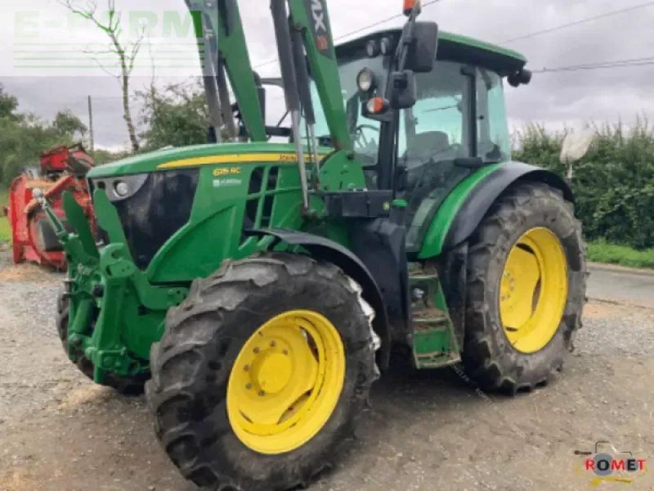 John Deere 6115 rc - Tractor: foto 2 John Deere 6115 rc - Tractor: foto 2