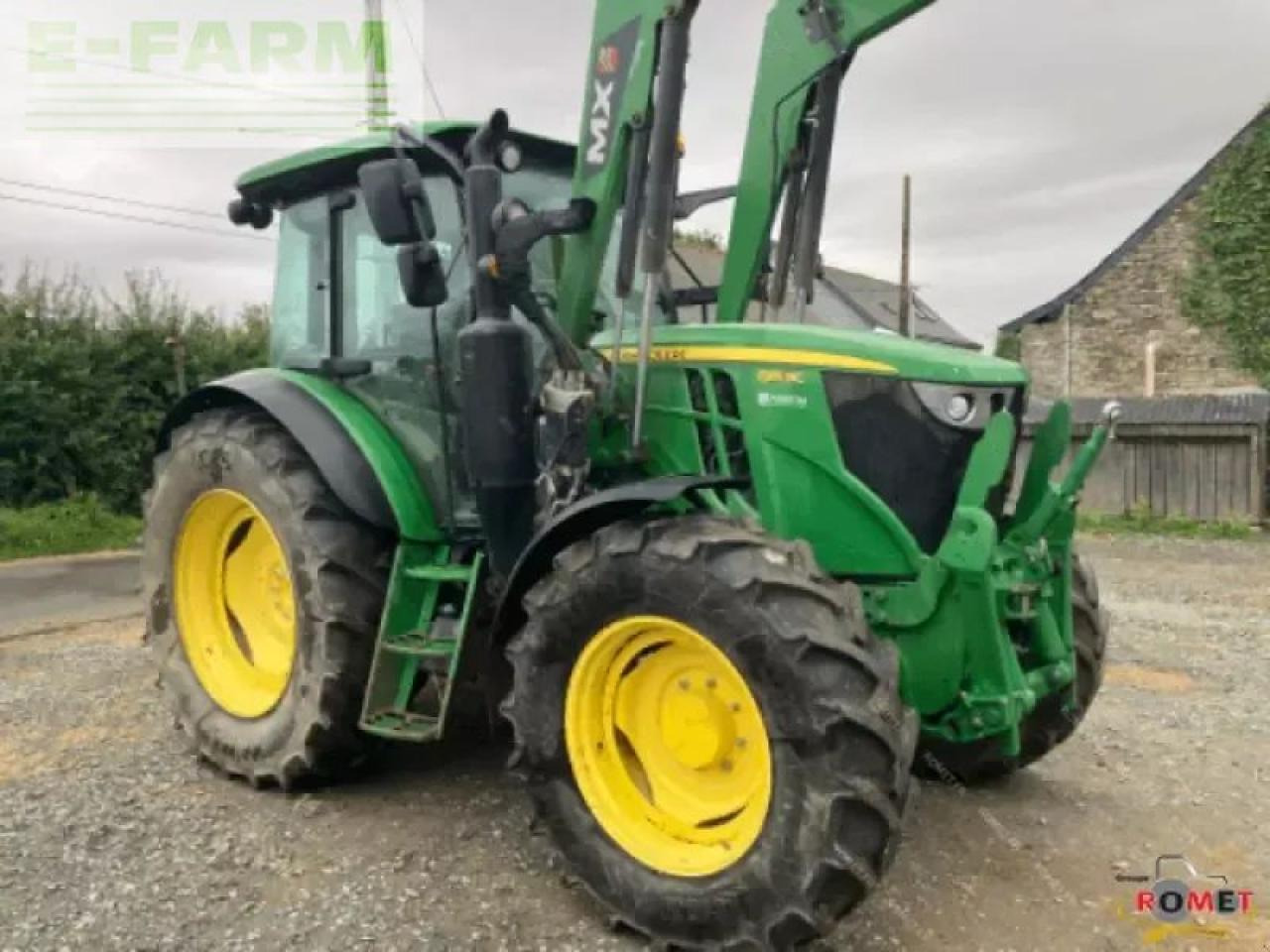 John Deere 6115 rc - Tractor: foto 1 John Deere 6115 rc - Tractor: foto 1