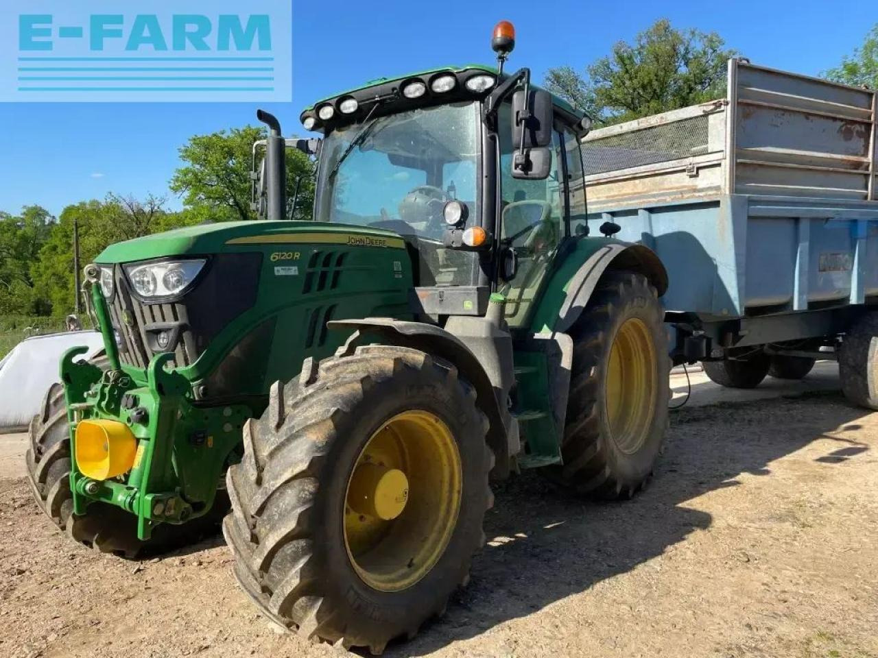 John Deere 6120 r autopower . - Tractor: foto 2 John Deere 6120 r autopower . - Tractor: foto 2