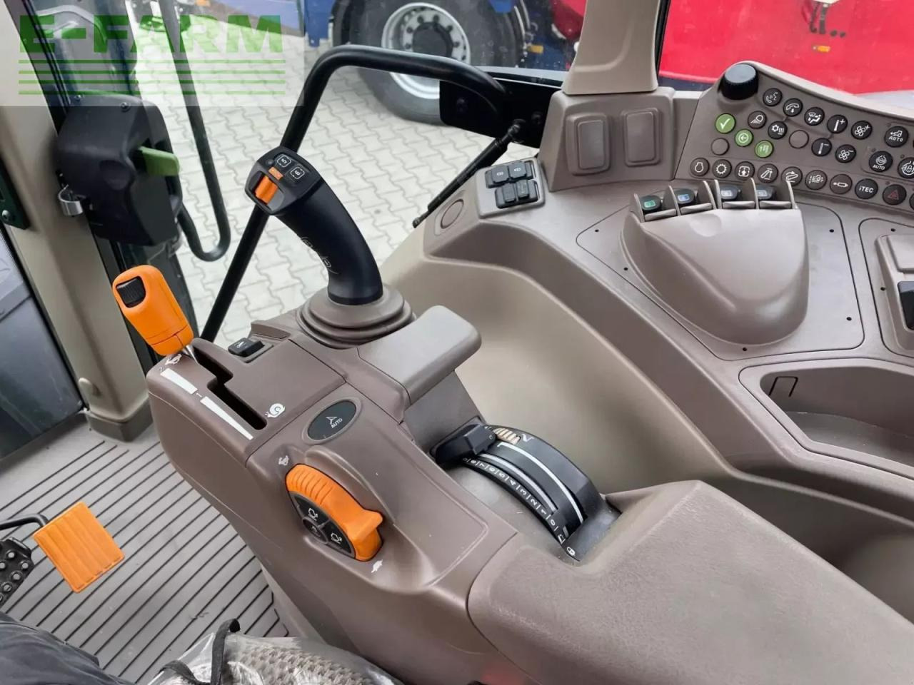 John Deere 6120m - Tractor: foto 4 John Deere 6120m - Tractor: foto 4