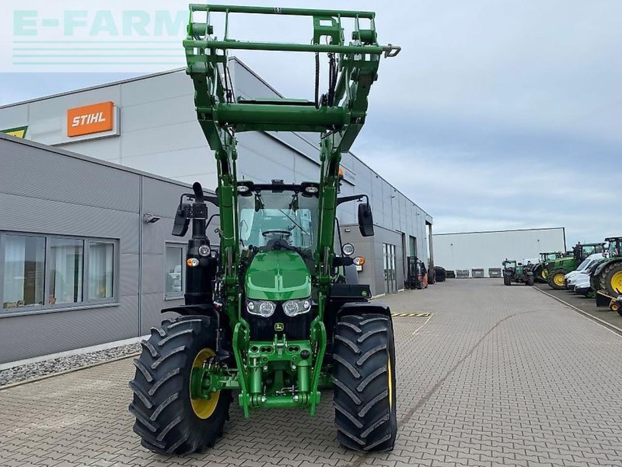 John Deere 6120m mit frontlader 623r - Tractor: foto 5 John Deere 6120m mit frontlader 623r - Tractor: foto 5