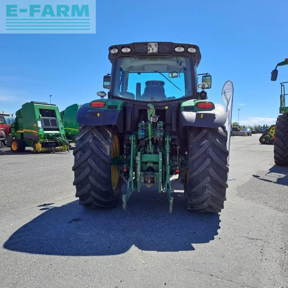 John Deere 6125 r - Tractor: foto 4 John Deere 6125 r - Tractor: foto 4