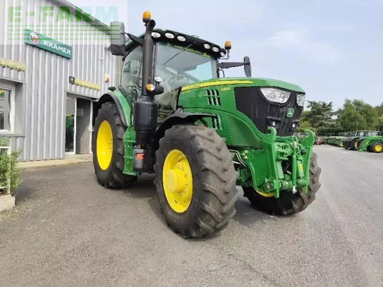 John Deere 6135r - Tractor: foto 1 John Deere 6135r - Tractor: foto 1