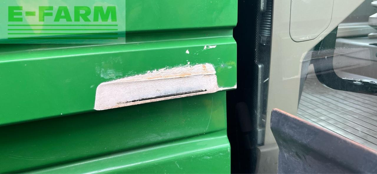 John Deere 6155 R - Tractor: foto 4 John Deere 6155 R - Tractor: foto 4