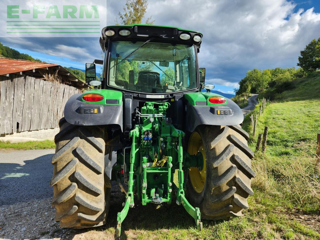 John Deere 6155R - Tractor: foto 4 John Deere 6155R - Tractor: foto 4