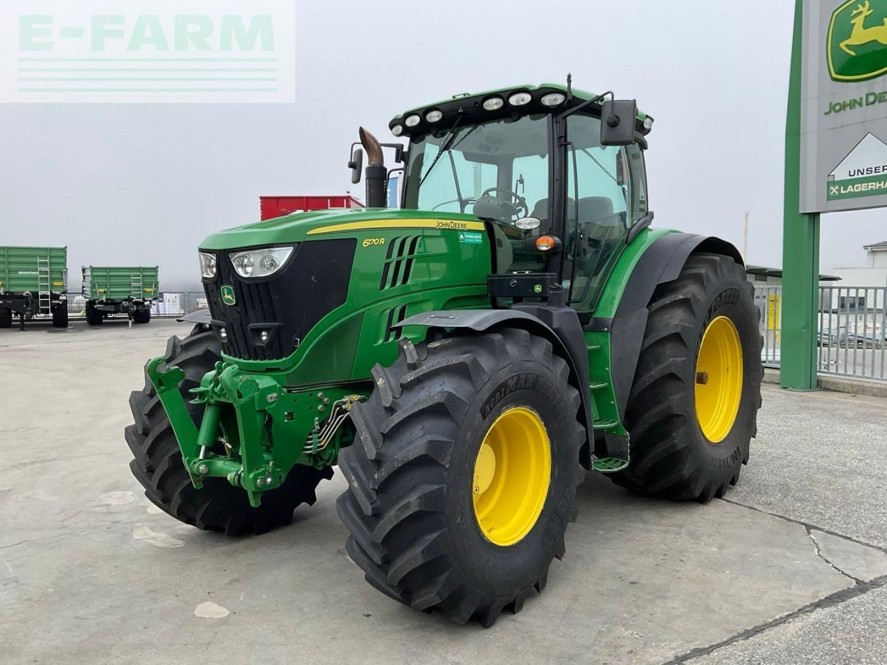 John Deere 6170R - Tractor: foto 1 John Deere 6170R - Tractor: foto 1