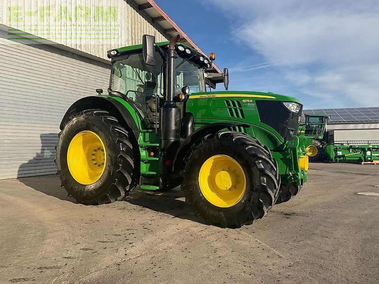 John Deere 6175 r - Tractor: foto 1 John Deere 6175 r - Tractor: foto 1