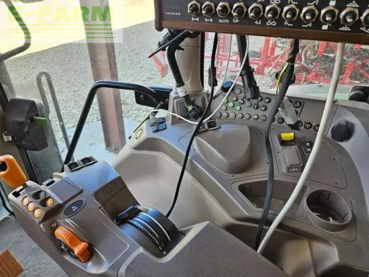 Tractor John Deere 6175m: foto 6