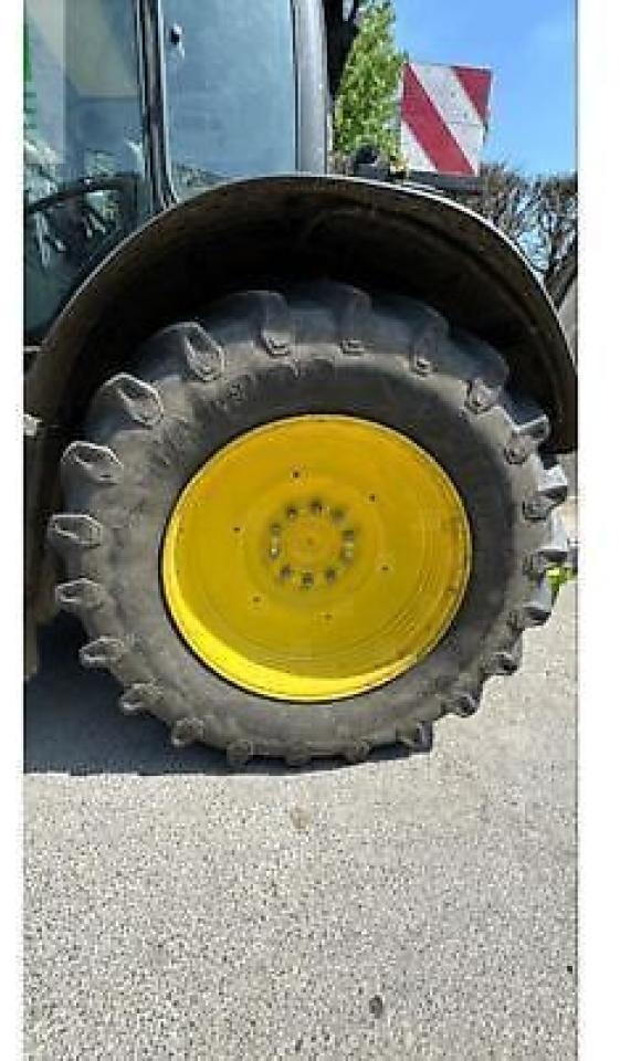 John Deere 6175r - Tractor: foto 4 John Deere 6175r - Tractor: foto 4