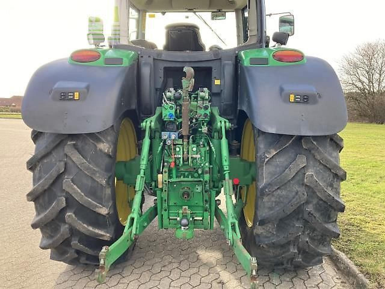 John Deere 6190r - Tractor: foto 3 John Deere 6190r - Tractor: foto 3