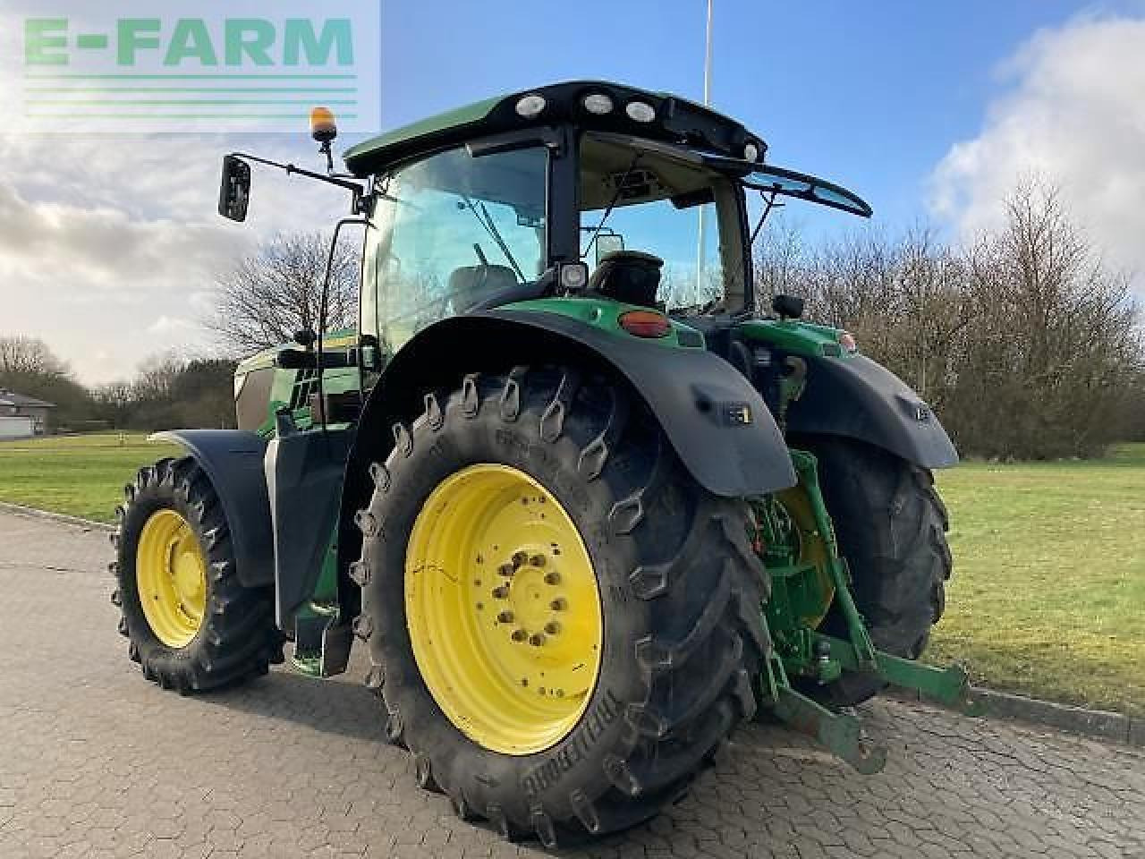 John Deere 6190r - Tractor: foto 2 John Deere 6190r - Tractor: foto 2