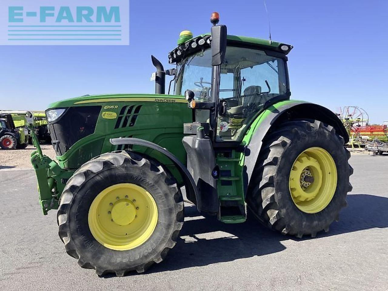 John Deere 6195r - Tractor: foto 1 John Deere 6195r - Tractor: foto 1