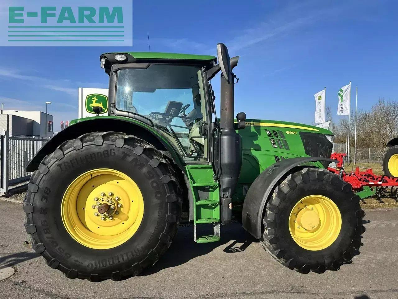 John Deere 6195r - Tractor: foto 5 John Deere 6195r - Tractor: foto 5