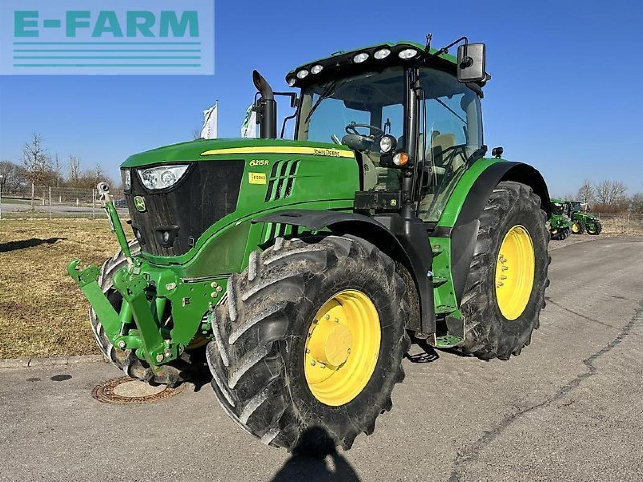 John Deere 6215r - Tractor: foto 2 John Deere 6215r - Tractor: foto 2
