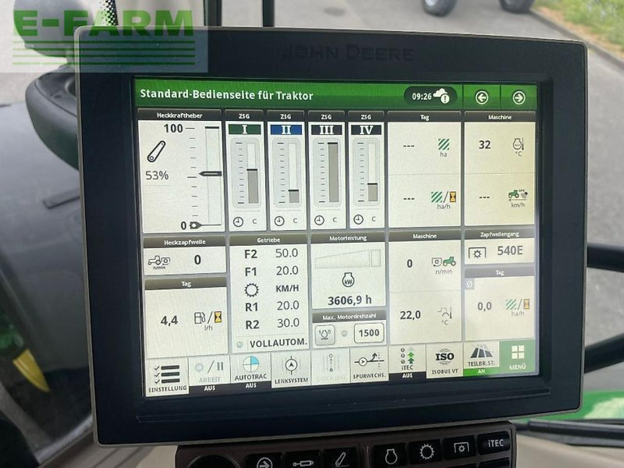 Tractor John Deere 6215r: foto 12