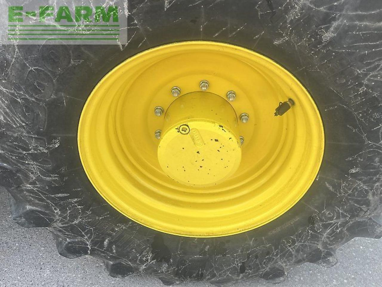 John Deere 6215r - Tractor: foto 5 John Deere 6215r - Tractor: foto 5