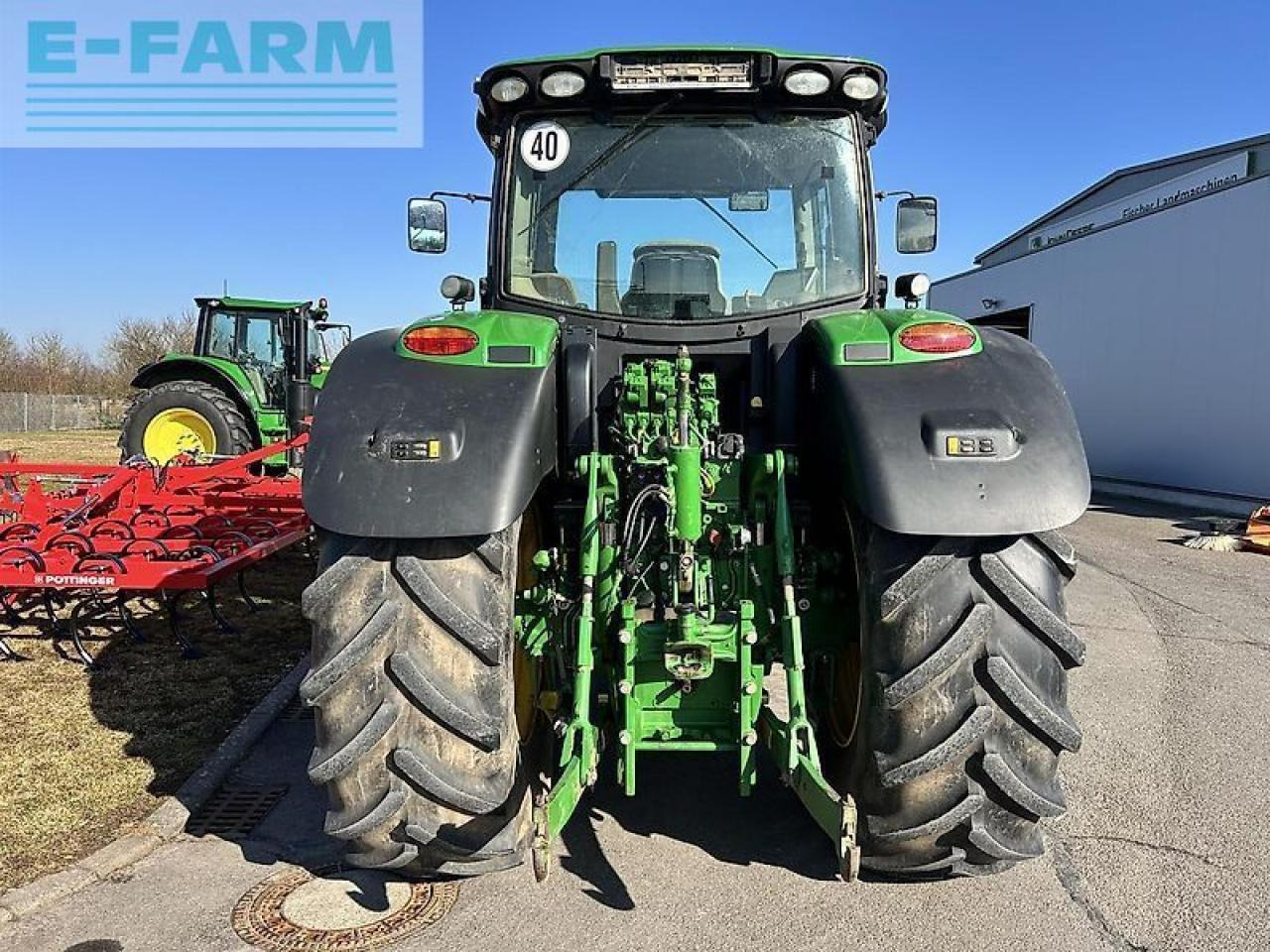 Tractor John Deere 6215r: foto 8