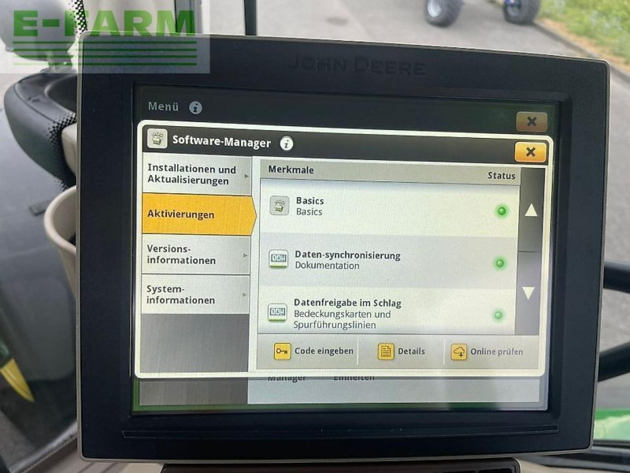 Tractor John Deere 6215r: foto 14