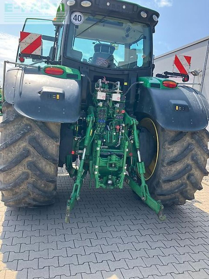 John Deere 6250r - Tractor: foto 2 John Deere 6250r - Tractor: foto 2