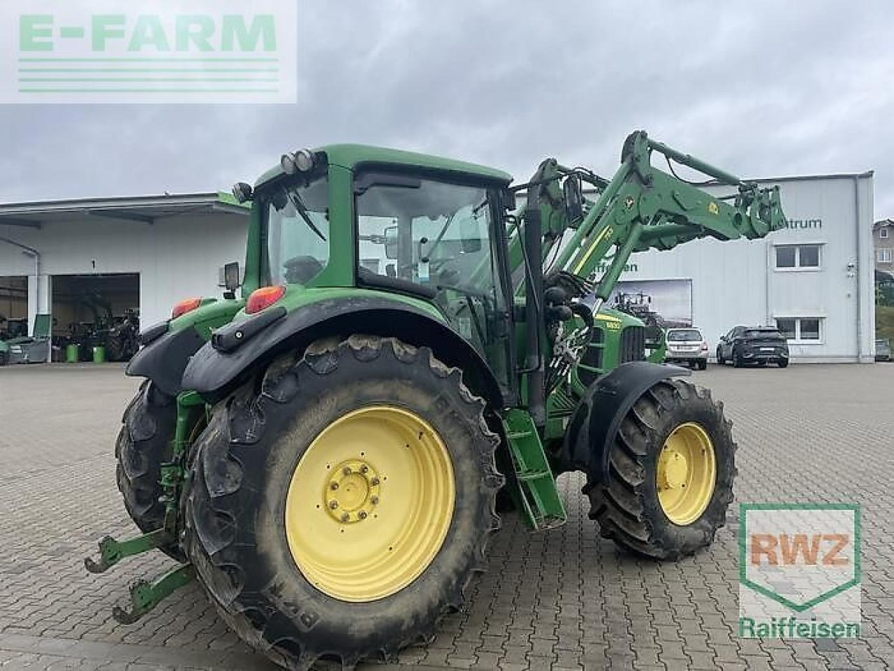John Deere 6830 Premium - Tractor: foto 5 John Deere 6830 Premium - Tractor: foto 5
