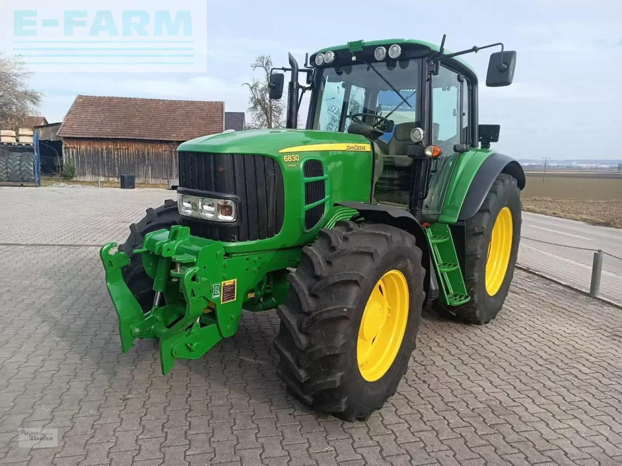 John Deere 6830 premium - Tractor: foto 3 John Deere 6830 premium - Tractor: foto 3