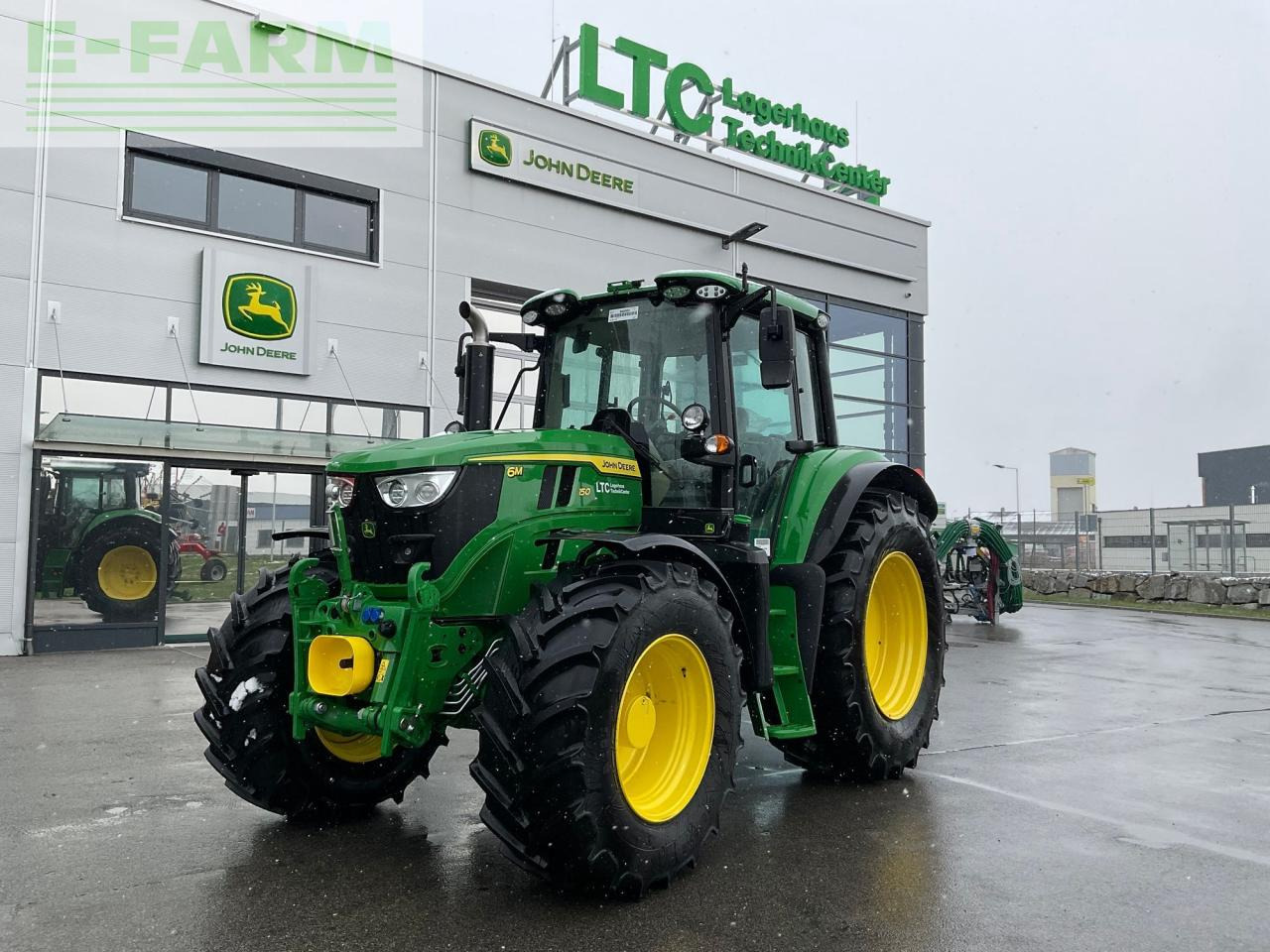 John Deere 6M 150 - Tractor: foto 1 John Deere 6M 150 - Tractor: foto 1
