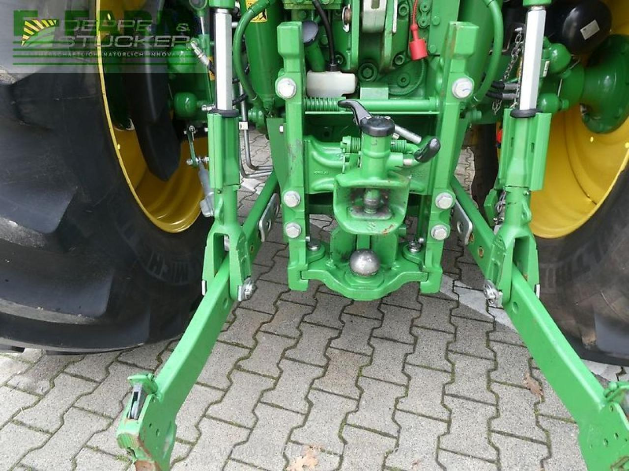 John Deere 6r 150 - Tractor: foto 5 John Deere 6r 150 - Tractor: foto 5