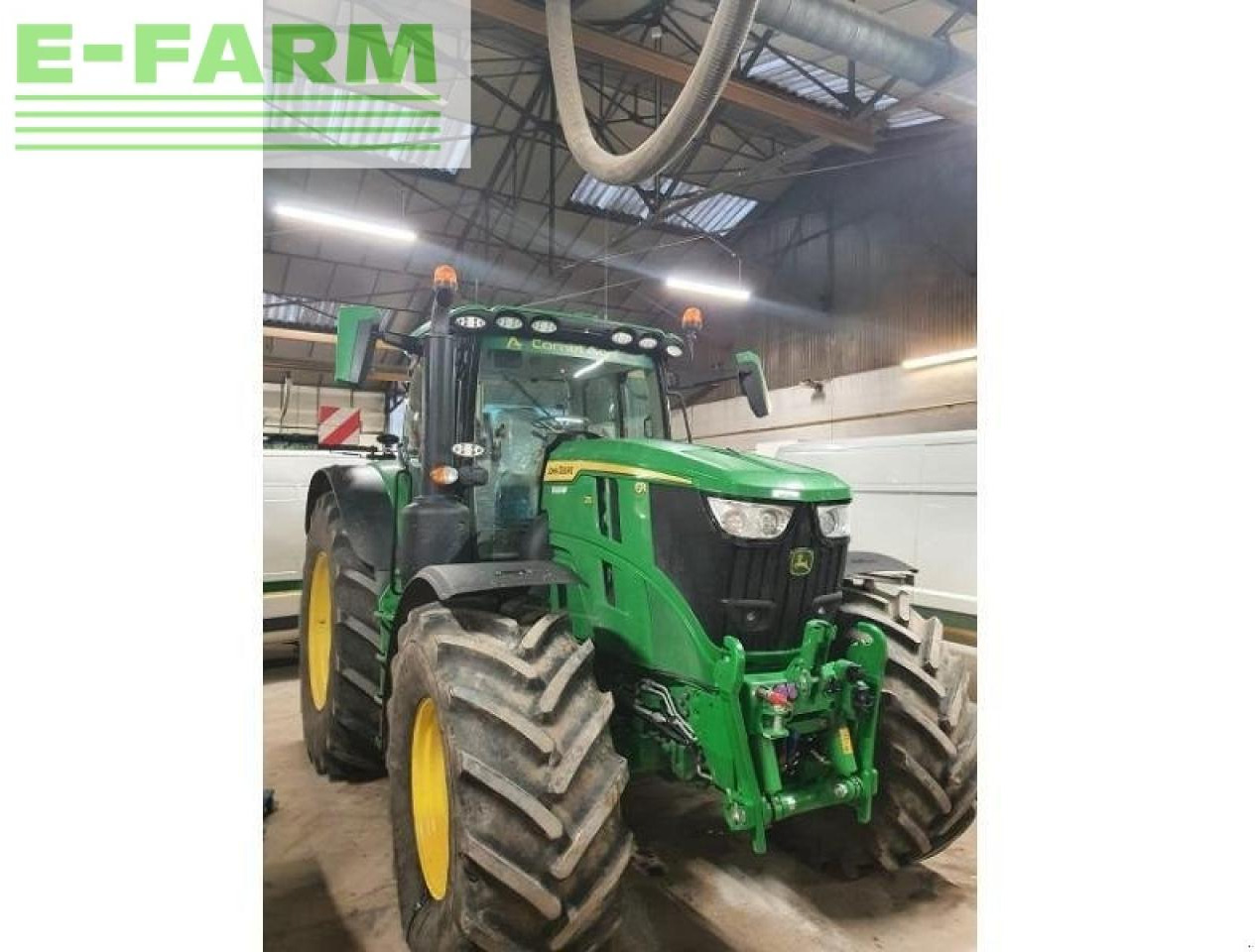 John Deere 6r 215 - Tractor: foto 1 John Deere 6r 215 - Tractor: foto 1