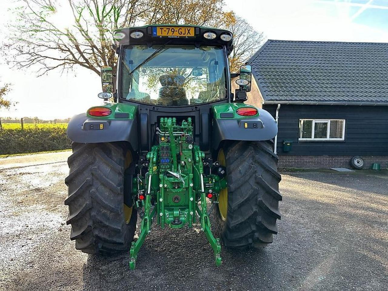 John Deere 6r130 ap-50 km/h at-ready - Tractor: foto 4 John Deere 6r130 ap-50 km/h at-ready - Tractor: foto 4