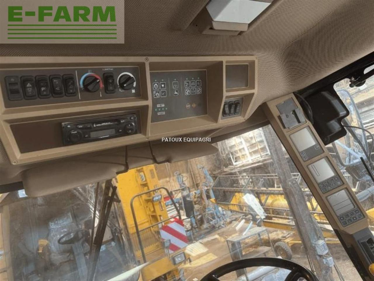 John Deere 7400 4rm - Cosechadora de forraje: foto 3 John Deere 7400 4rm - Cosechadora de forraje: foto 3