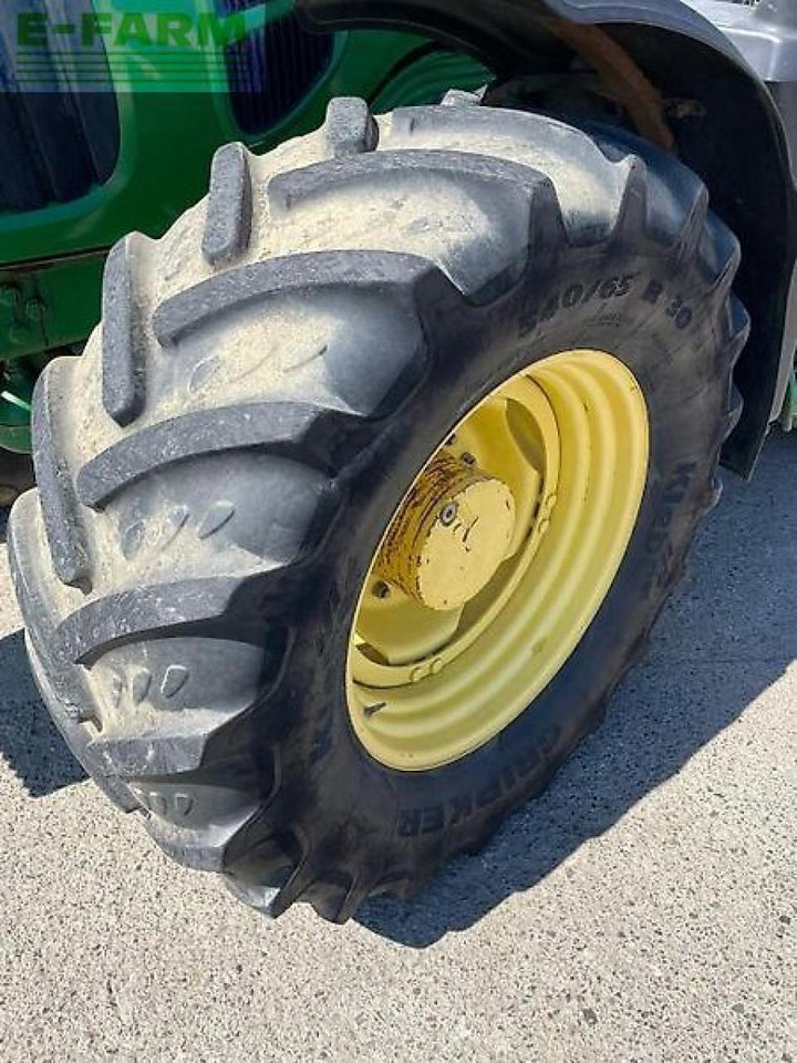 John Deere 7430 - Tractor: foto 5 John Deere 7430 - Tractor: foto 5