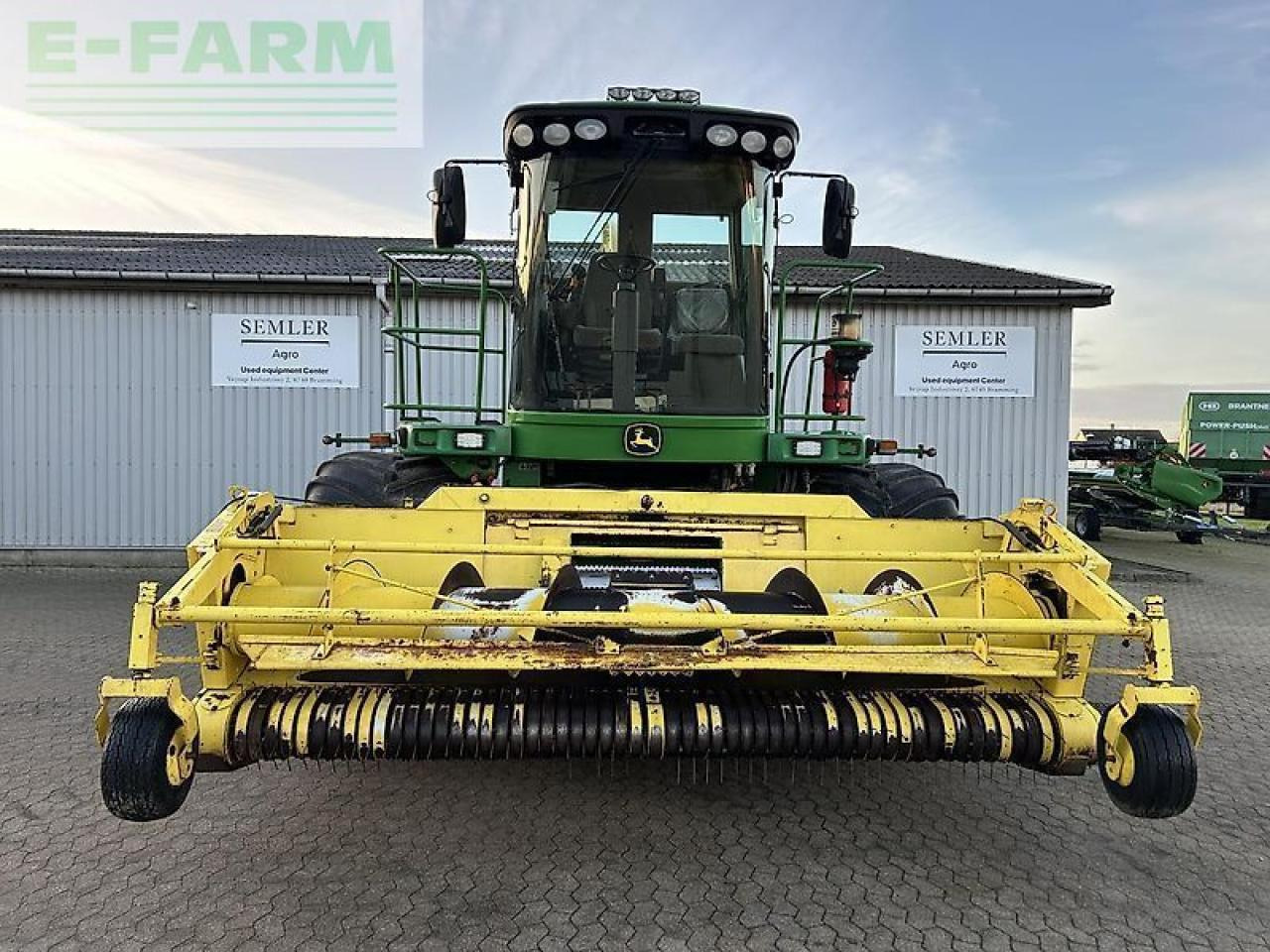 John Deere 7700 - Tractor: foto 2 John Deere 7700 - Tractor: foto 2