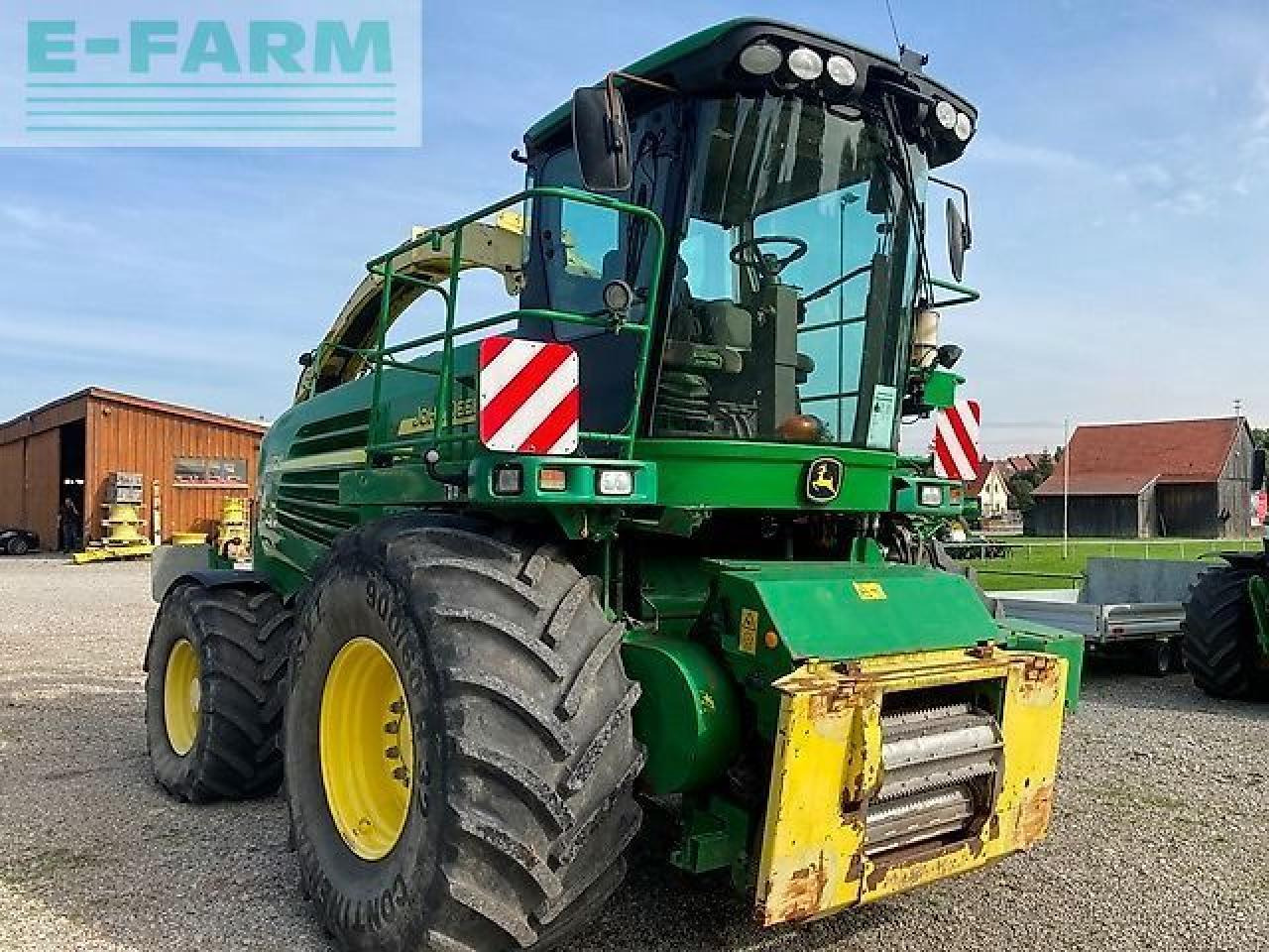 John Deere 7700 pro drive - Cosechadora de forraje: foto 3 John Deere 7700 pro drive - Cosechadora de forraje: foto 3