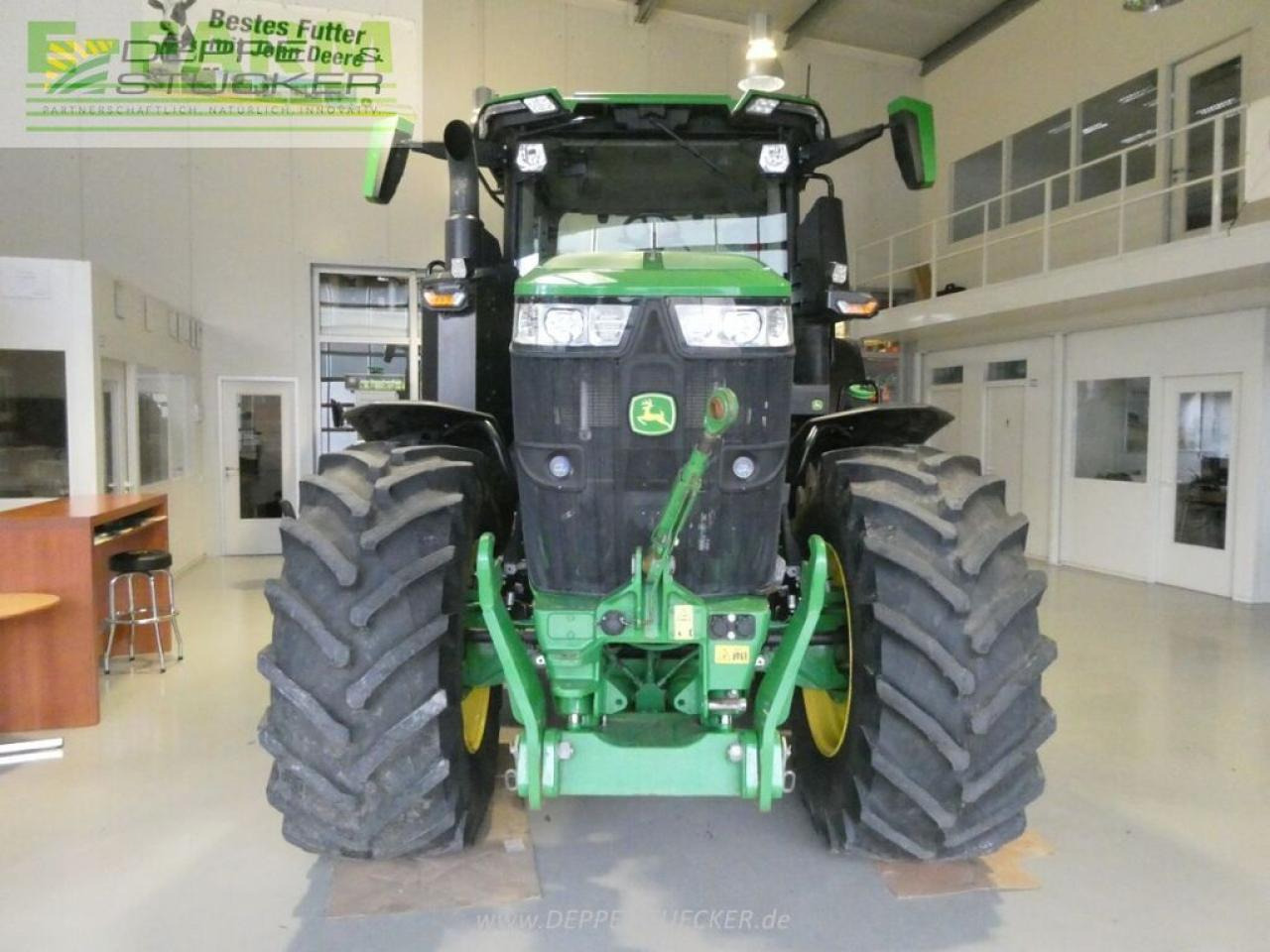 John Deere 7r 290 - Tractor: foto 4 John Deere 7r 290 - Tractor: foto 4