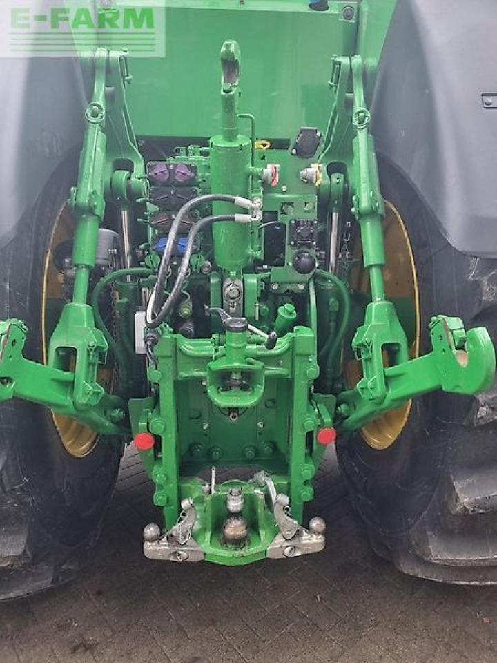 John Deere 7r 330 my23 ap 50 - Tractor: foto 4 John Deere 7r 330 my23 ap 50 - Tractor: foto 4