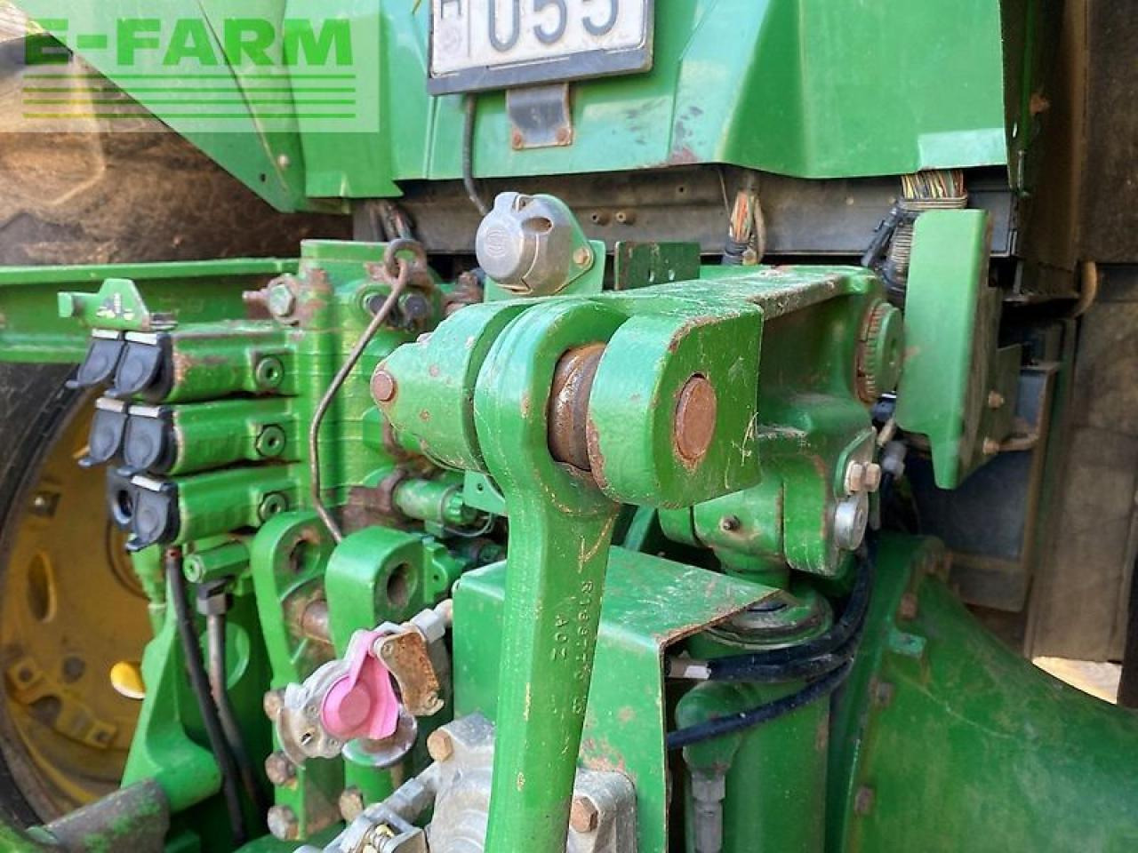 Tractor John Deere 8320: foto 18