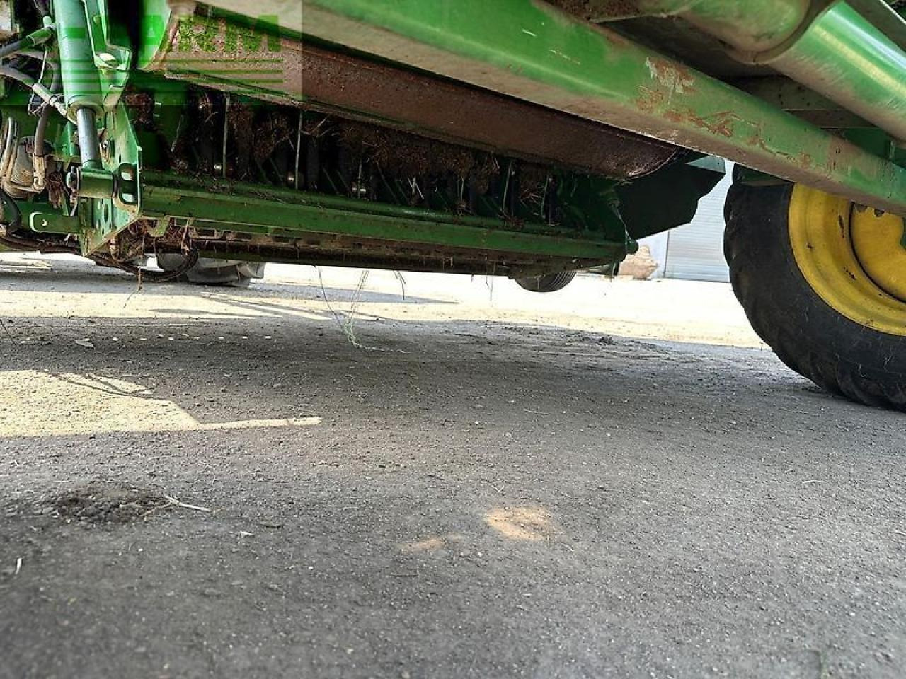 John Deere 854 maxicut - Empacadora de pacas cuadradas: foto 5 John Deere 854 maxicut - Empacadora de pacas cuadradas: foto 5