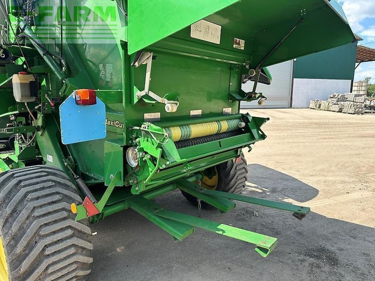 John Deere 854 maxicut - Empacadora de pacas cuadradas: foto 2 John Deere 854 maxicut - Empacadora de pacas cuadradas: foto 2
